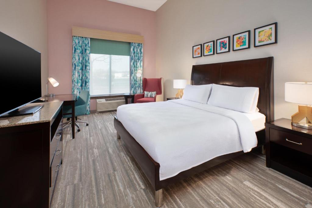 Hilton Garden Inn Akron - King Kamer Met Inloopdouche, Magnetron En Koelkast