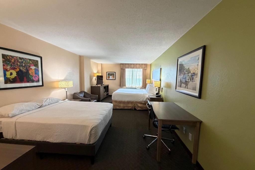 La Quinta by Wyndham San Antonio Medical Ctr. NW - 