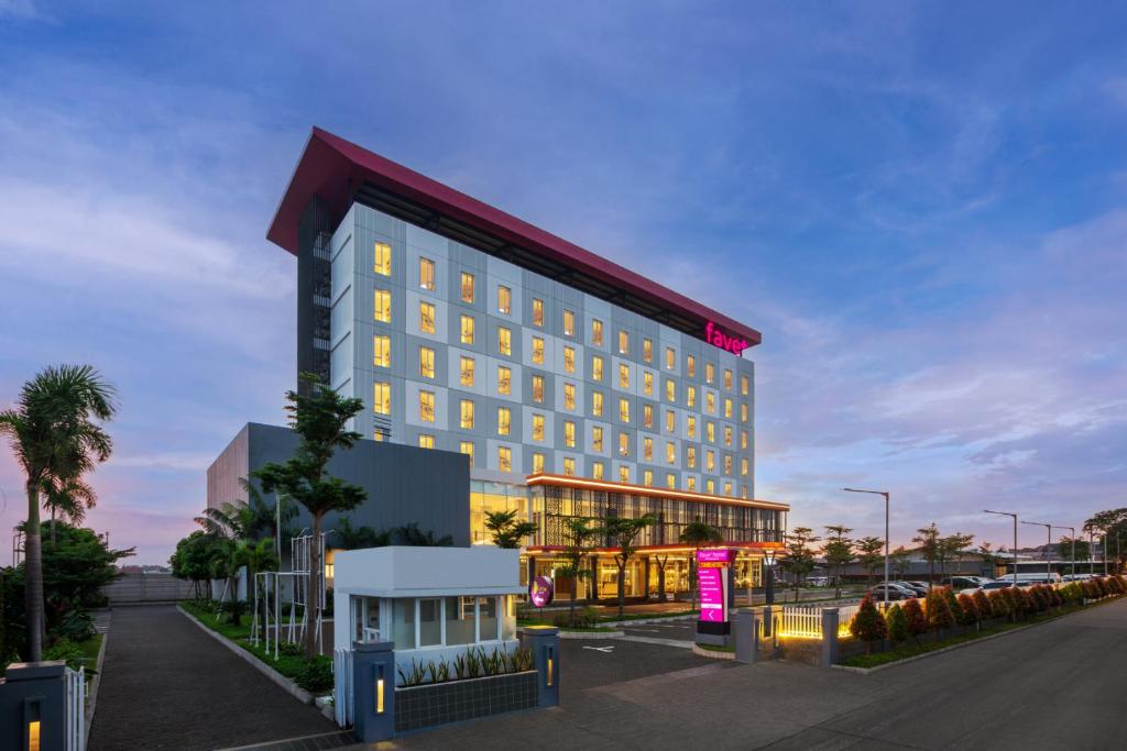 Gallery image of Fave Plus Hotel Pamanukan in Pamanukan-hilir