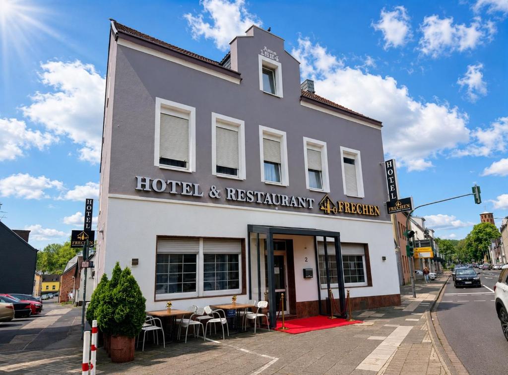 Gallery image of Hotel & Restaurant Frechen in Frechen