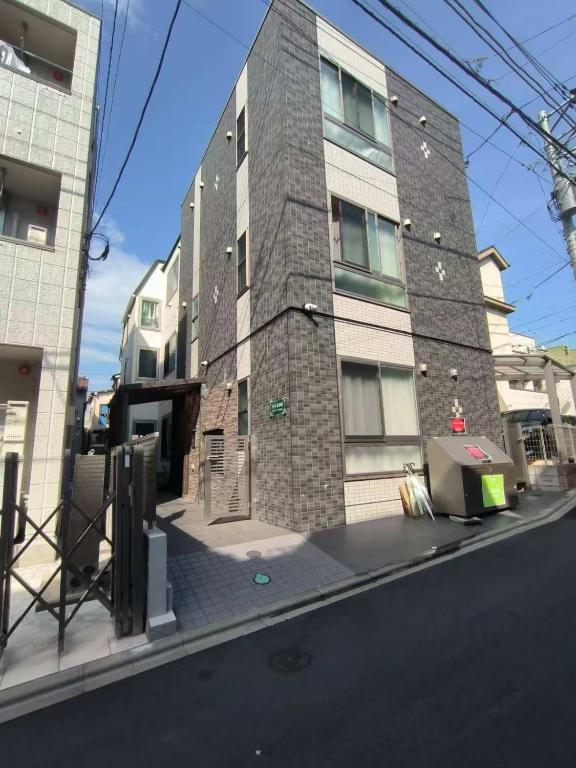 ookubo! 大久保! 新宿步行距离! 精品新装公寓! 大久保车站步行7分钟! 干湿分离! 智能马桶! 高速无限制网路 201