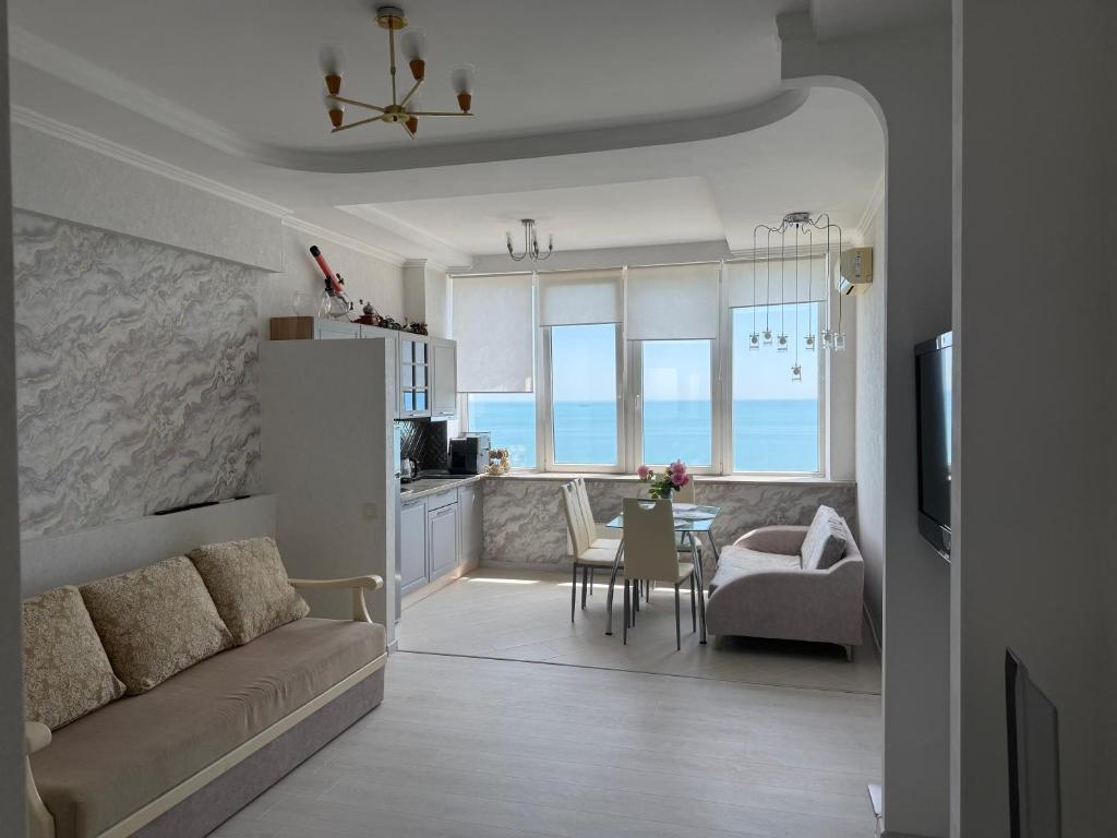 Odessa Sea View Apartment головне фото