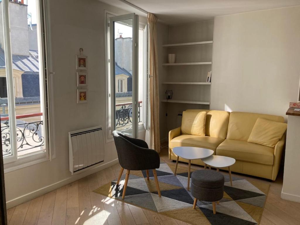 Bright apartment in Saint Germain des Prés