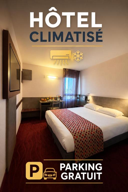 ein Plakat des Hotelkomitees mit einem Bett in einem Zimmer in der Unterkunft Brit Hotel Les Evens in Saint-Saturnin