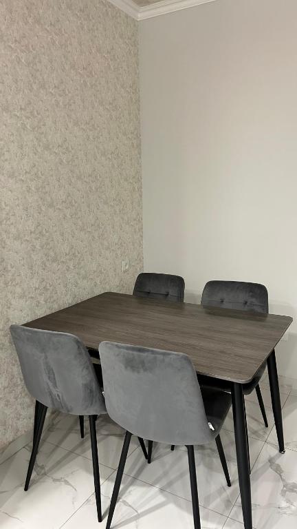 لابی و فضای عمومی Seasons Vibe Apartment Downtown Yerevan - تصویر ۵
