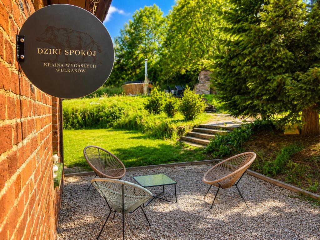 Domek Dziki Spokój z balią w Krainie Wygasłych Wulkanów - Housity