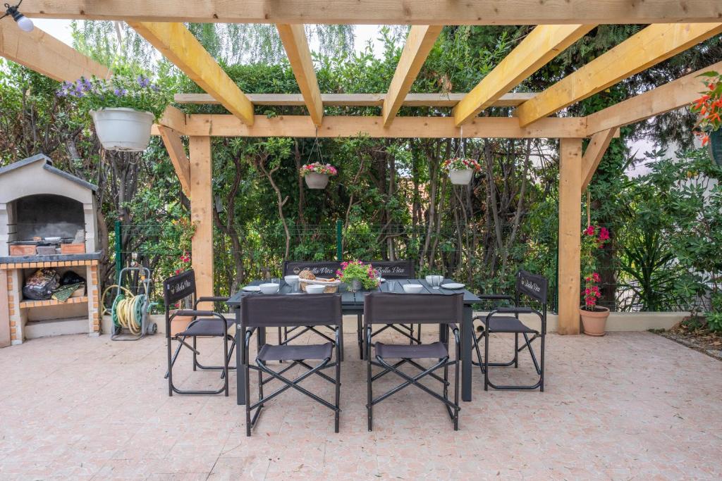 Maison Arcangelo avec jardin aux portes de Cannes