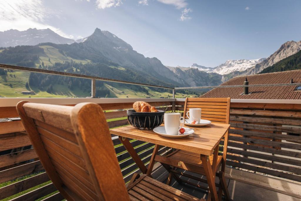 Chuenislodge1 - Traum Panorama - Balkon - Tiefgarage