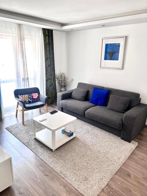 Good mood - apartment with free parking