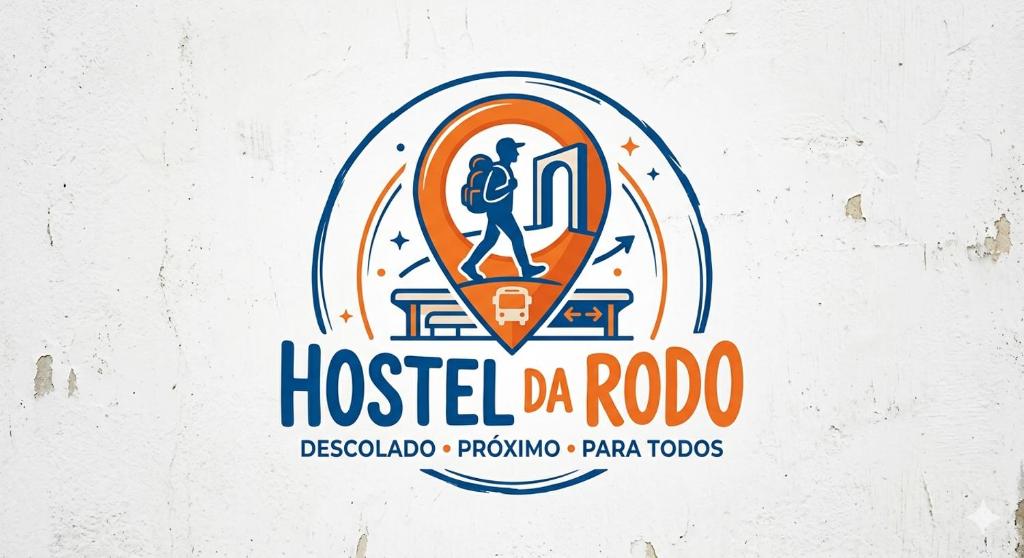 a logo for a hostel para rodeo with a man walking on a board at Pousada e Hostel Rodo in São Carlos