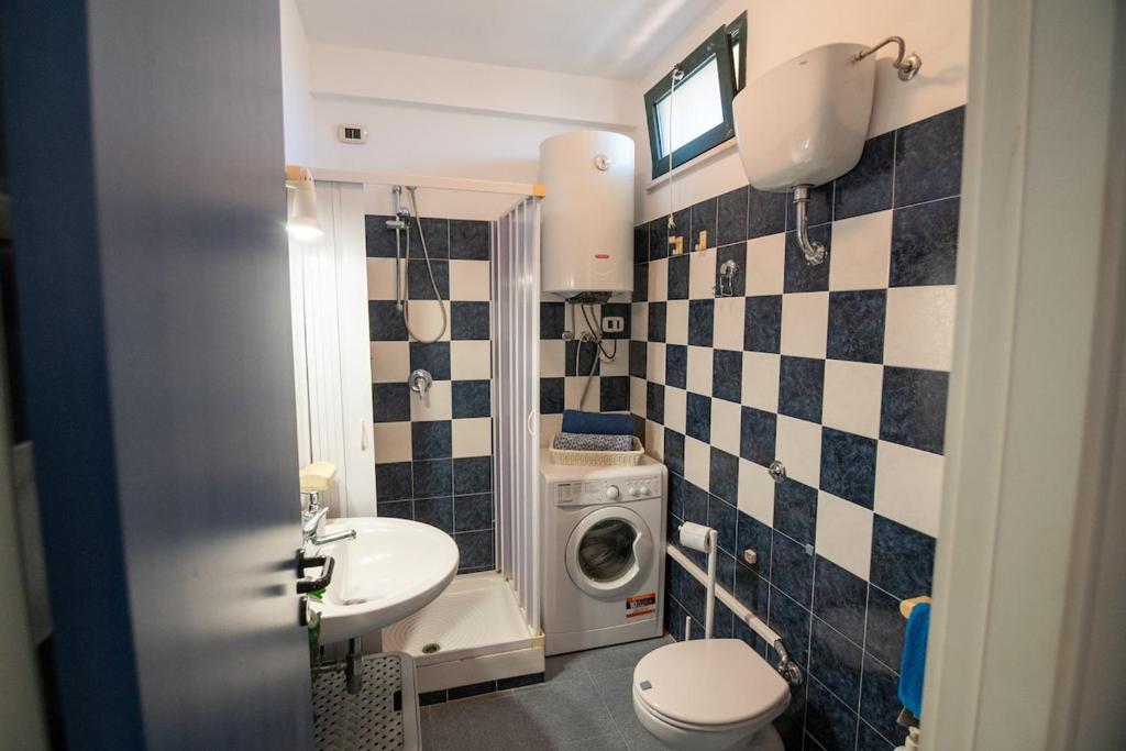 Soverato 15min spiaggia a 2min Apartment con WiFi e AC
