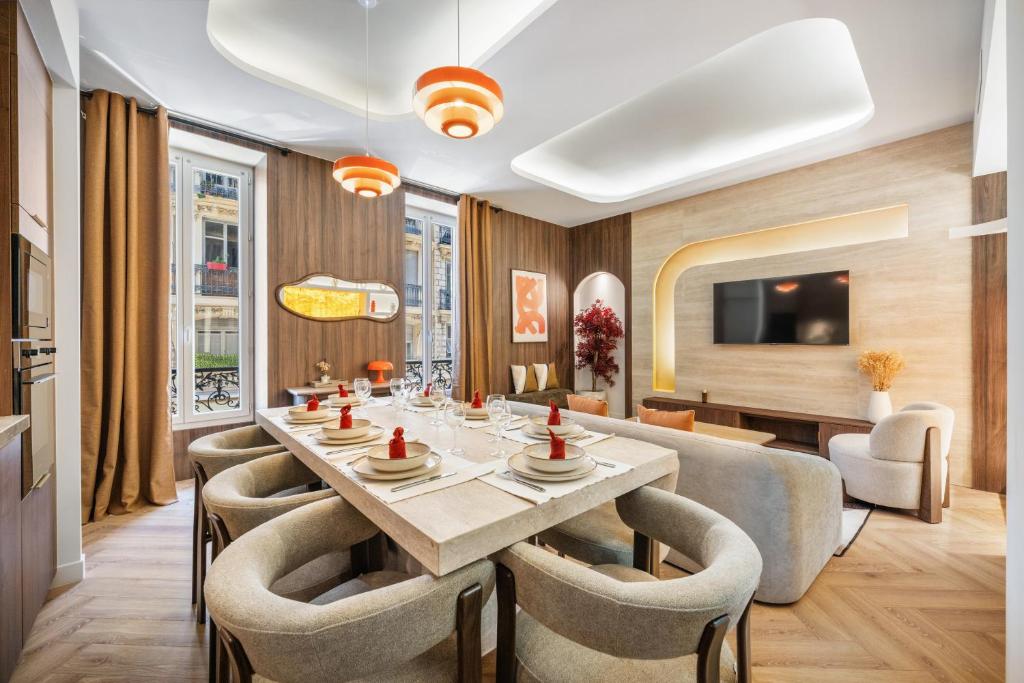 Luxueux, équipé en plein coeur de nice AC-PARKING - 4 ROOMS