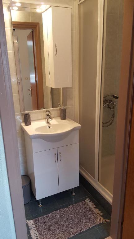 Kúpeľňa v ubytovaní Apartments Bianki