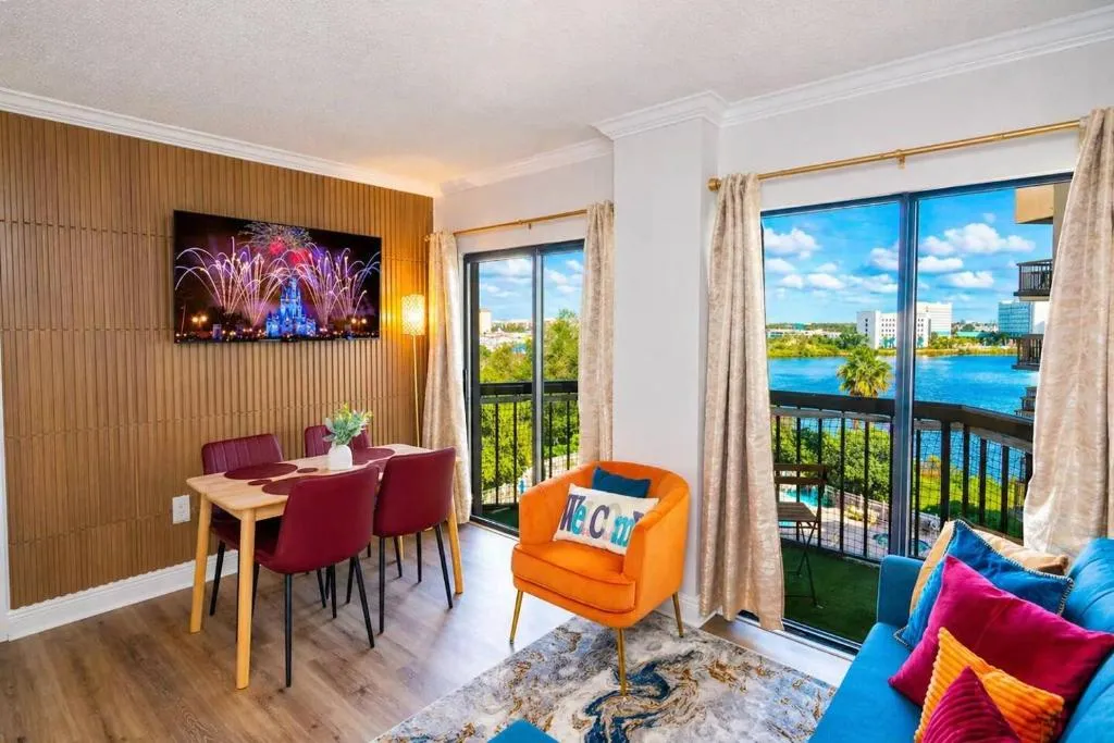 Lakeview 2 suites 6 min to New EPIC Universe