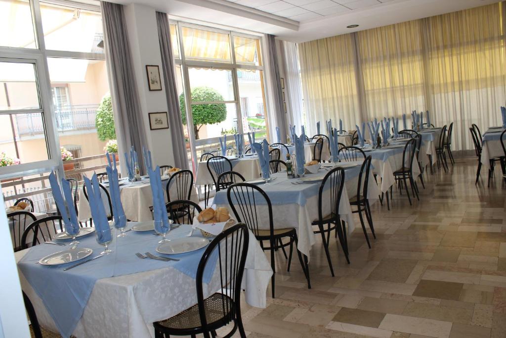 Restaurace v ubytování Hotel Amados