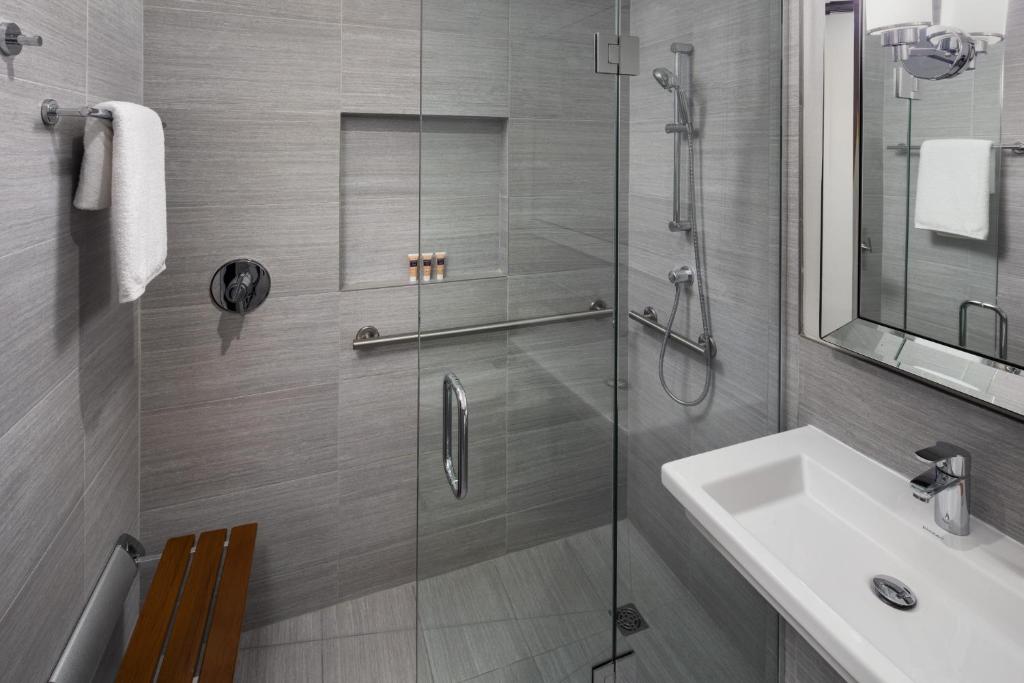 Park South Hotel, part of JdV by Hyatt - 