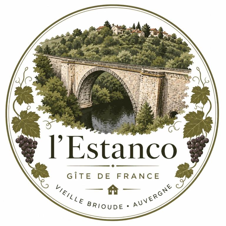 a label for a restaurant with a bridge at L'estanco in Vieille-Brioude