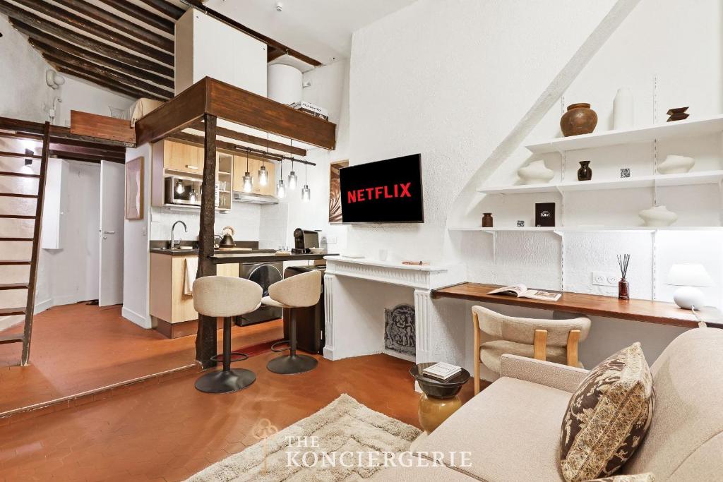 Duplex d Architecte en plein Coeur du Marais