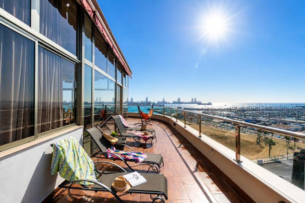 Living Las Canteras Homes - PENTHOUSE FREE PARKING