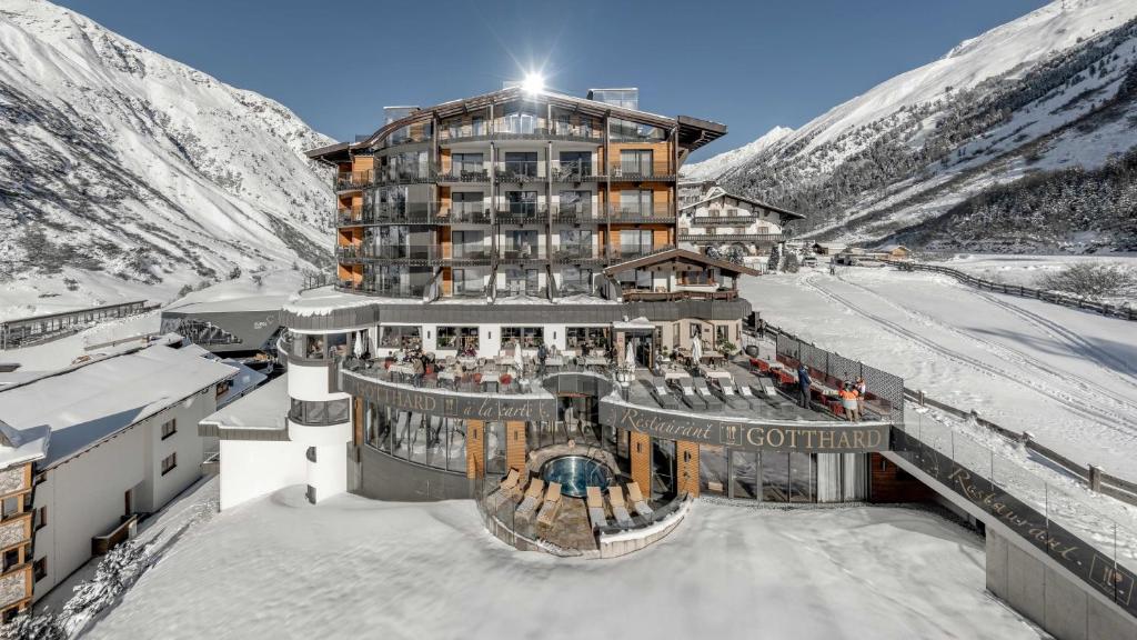 an aerial view of a hotel in the snow at Hotel Gotthard-Zeit in Obergurgl