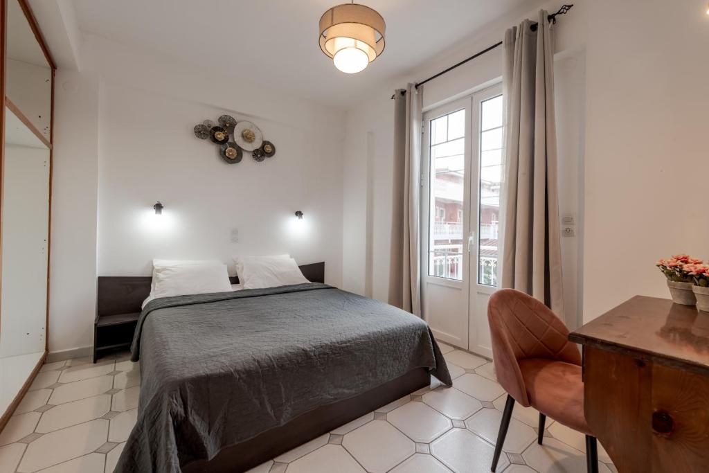 C'est La Vie Budget Rooms - 1 Min Walk to the Beach