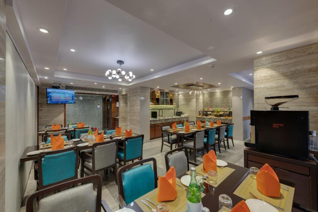 لابی و فضای عمومی Hotel Suba Galaxy Mumbai - تصویر ۵