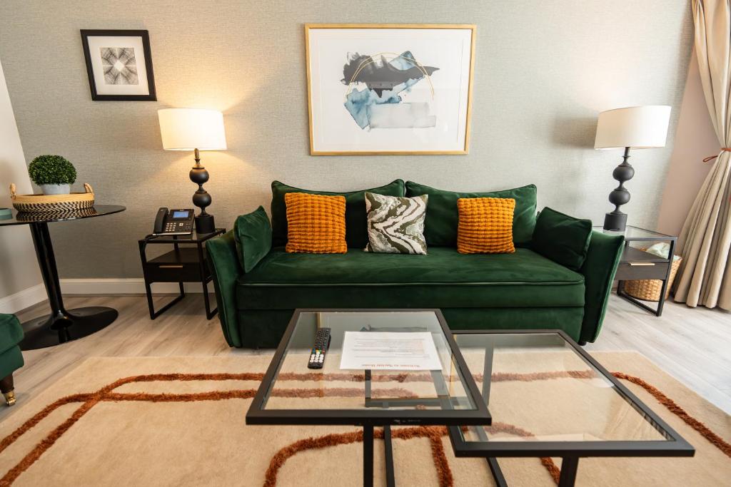 Mayfair House - 