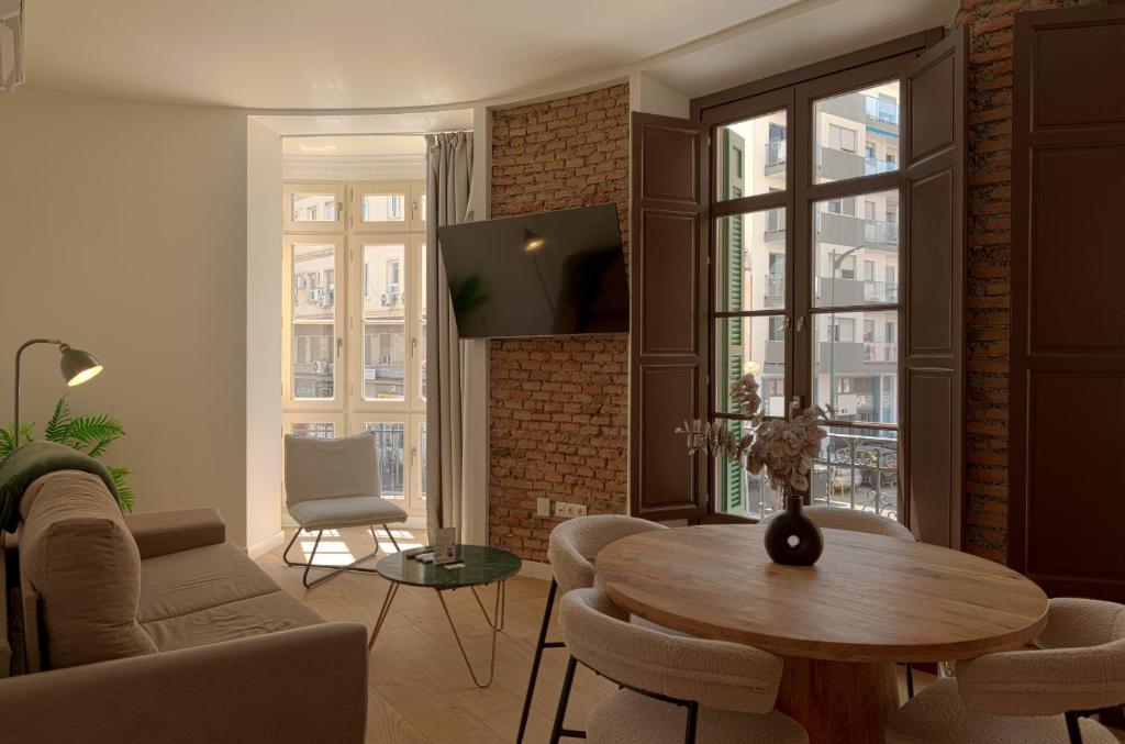 El Racimo Apartments