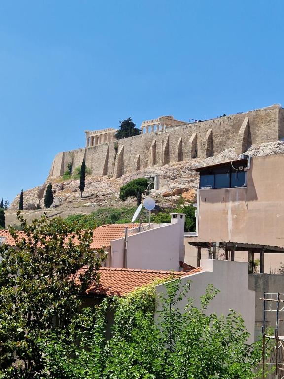 Acropolis Pedestrian St Luxury 2BR Walk Plaka Apt
