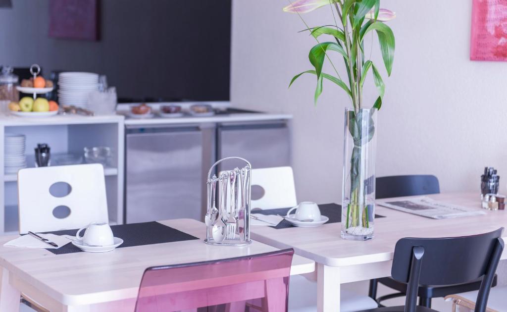 Kuchyň nebo kuchyňský kout v ubytování Sky Design Motel