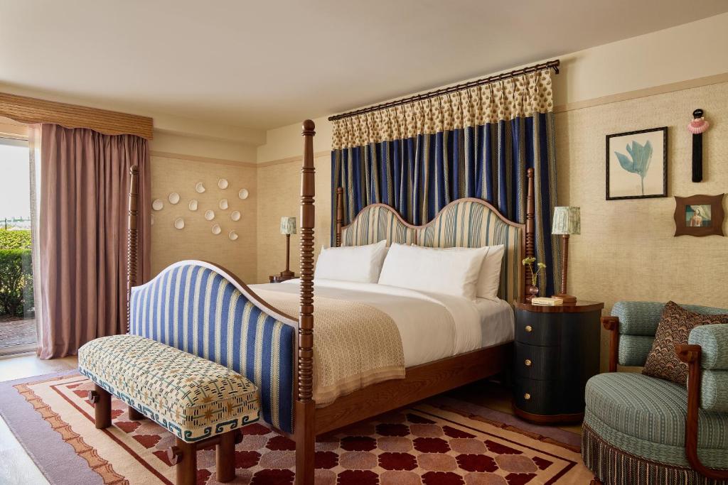 Baron's Cove - 