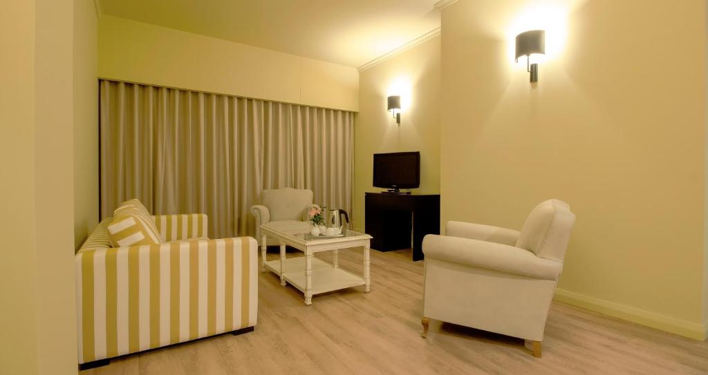 Calheta Beach - All-inclusive - Savoy Signature - Superior Suite With Sea View - All Inclusive