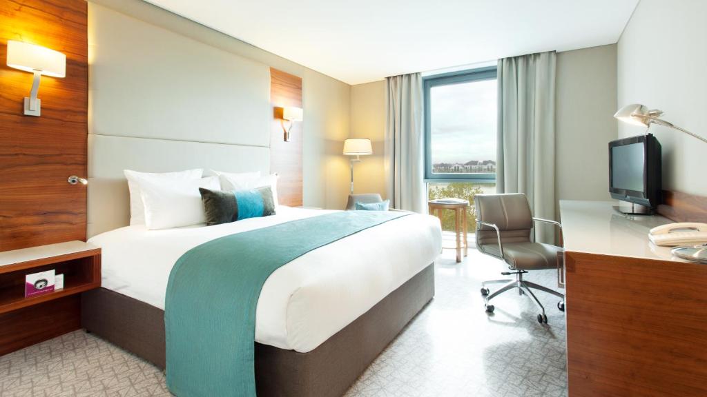 Crowne Plaza London - Docklands by IHG - Resim 3