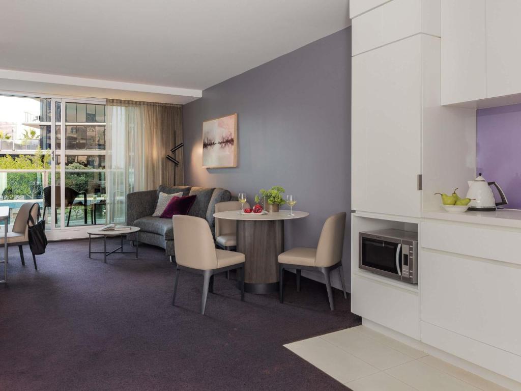 Travel Proud The Sebel Melbourne Docklands Hotel - Zwei-Zimmer-Wohnung Mit Einem Badezimmer