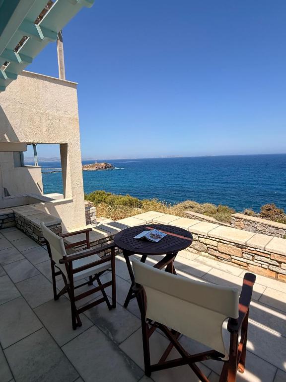 Azure Breeze I - Sea View Apartment