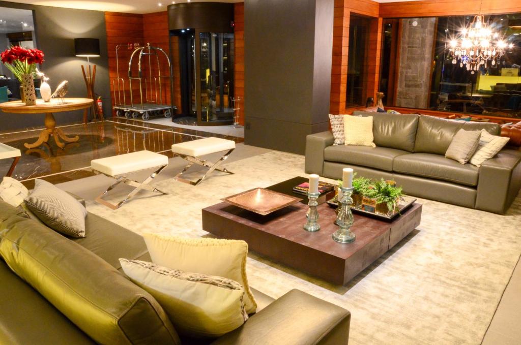 Hotel Cercano  Hotel Cercano