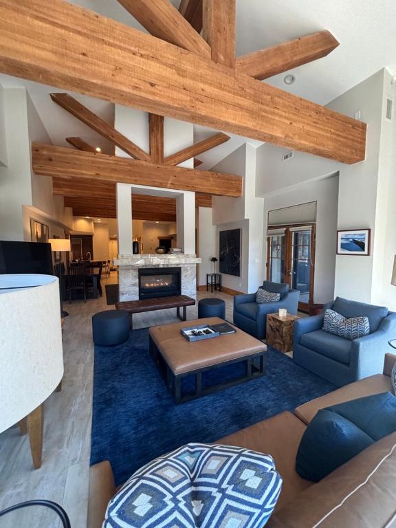 The Chateaux Deer Valley - 