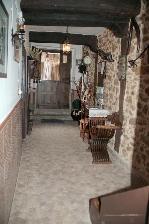 Zdjęcie z galerii obiektu APARTAMENTO RURAL ABUELO EMILIO w mieście Tornavacas
