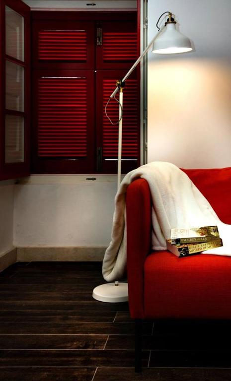 Luciano Valletta Studio - Self Catering - Studio - Split Level