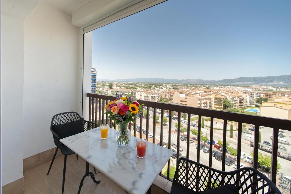 WELCS ESTUDIO 394 EMP con balcon y vista al mar