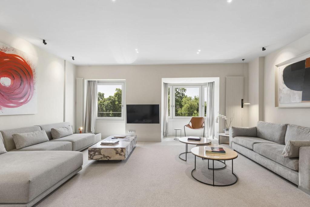 Luxury 2-Bed Apartment in Alcalá Madrid