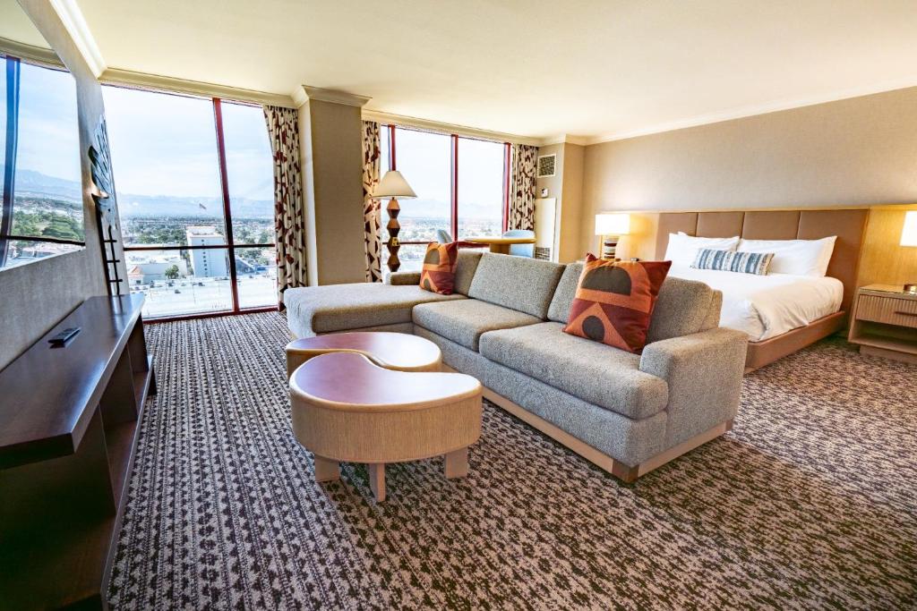 Rio Hotel & Casino, a Destination by Hyatt Hotel - 