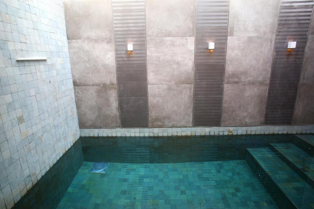  Zaya Motel Premium