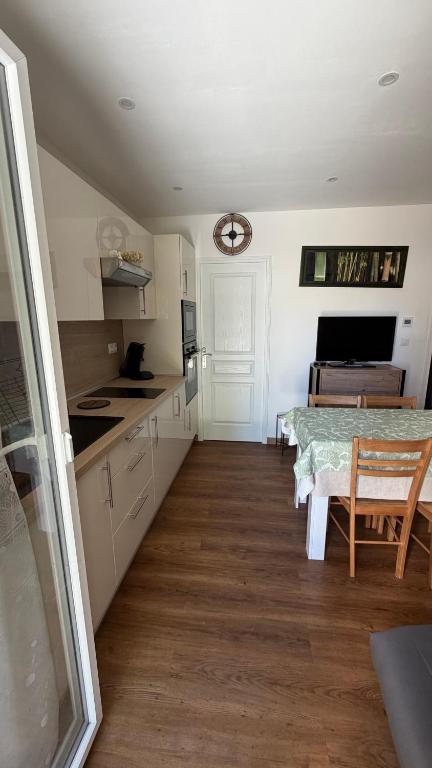 Gîte Le lys 2 à 4 personnes – photo 15