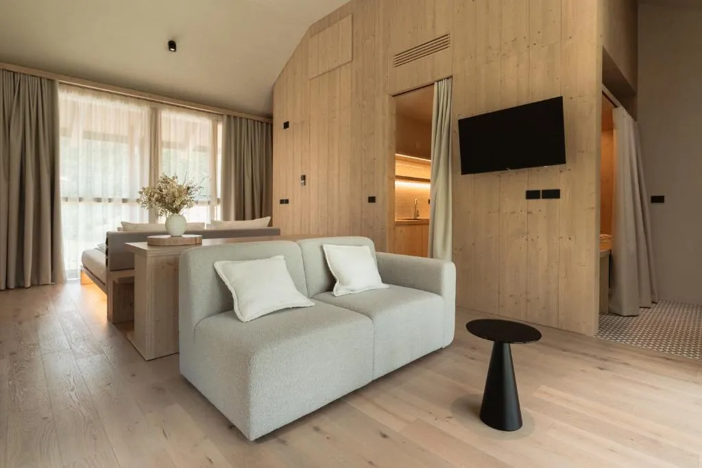 Apartment with Balcony