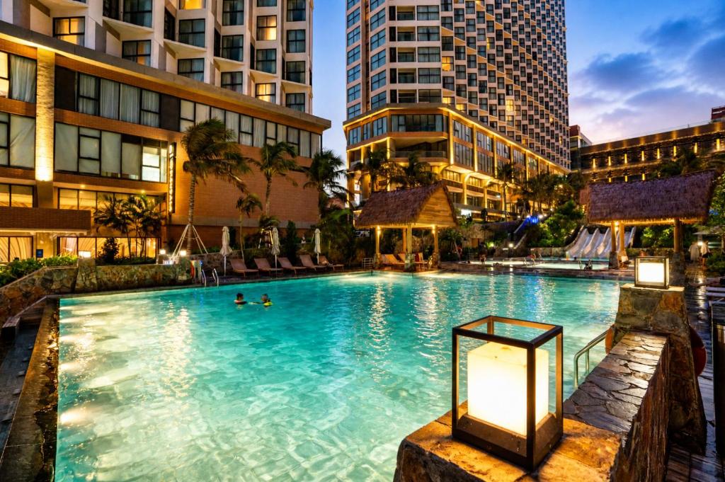 review villa Oceanfront Nha Trang