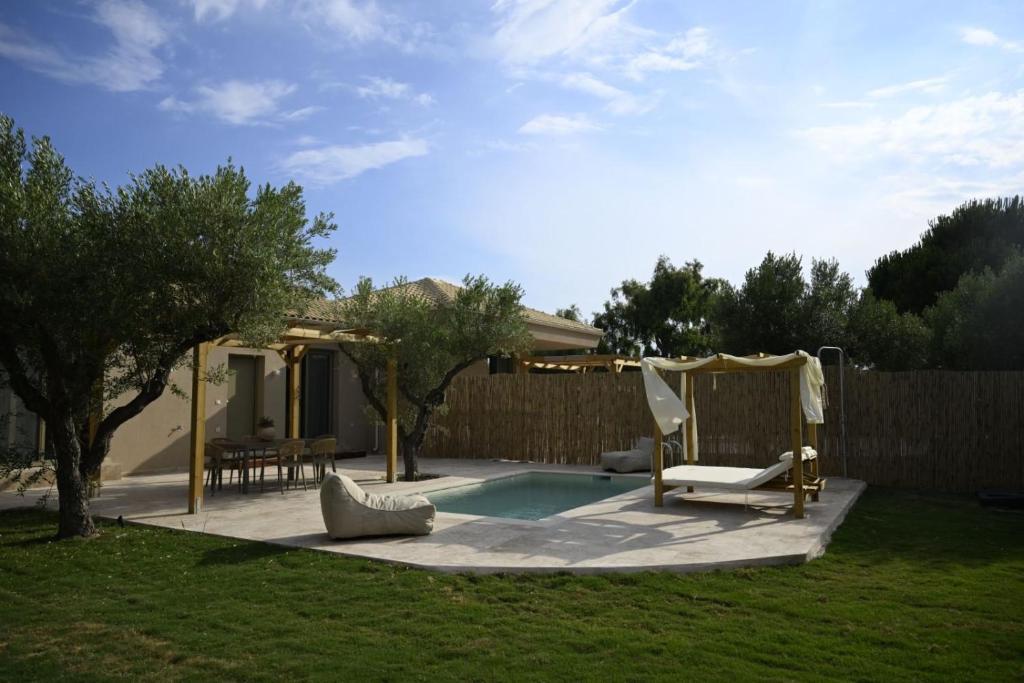 Terra Elea Luxury Pool Suite Ammos