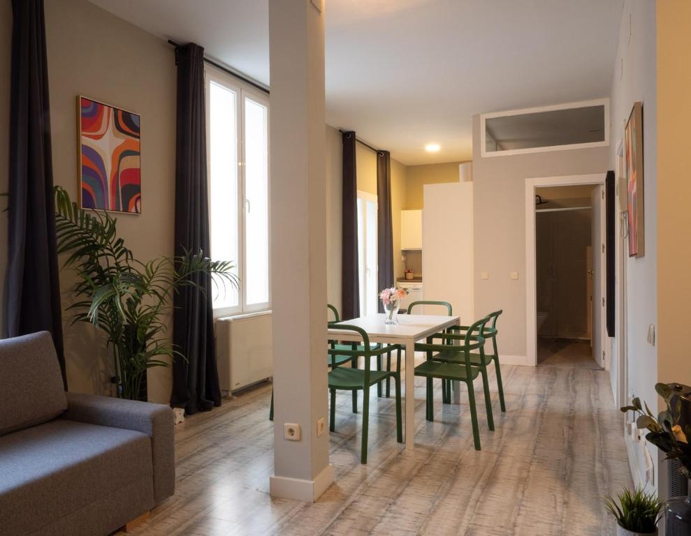 Apartment close to Santiago Bernabeu