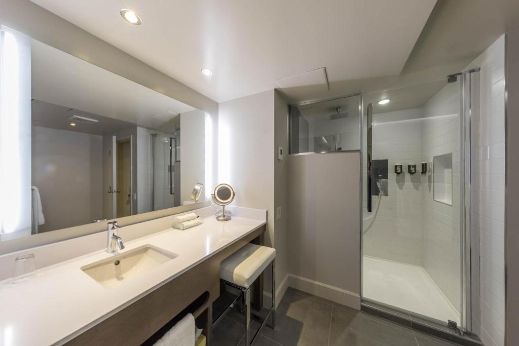 Hôtel & Suites Normandin Québec - Resim 29