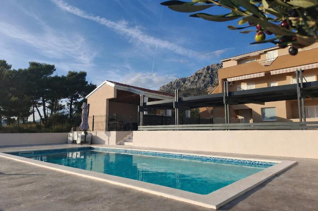 Apartments Oliva with Heated Pool